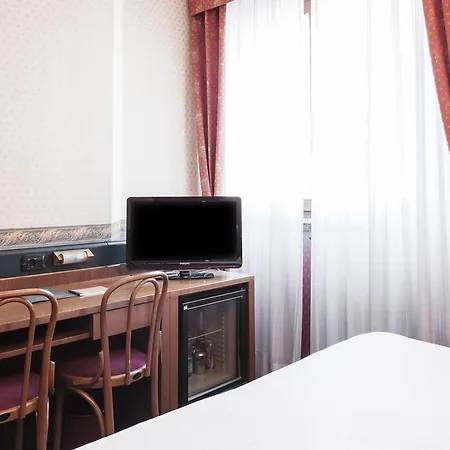 Hotel Des Etrangers Mailand