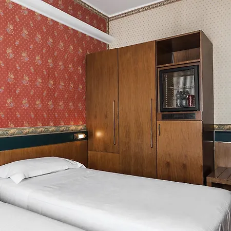 Hotel Des Etrangers Milan